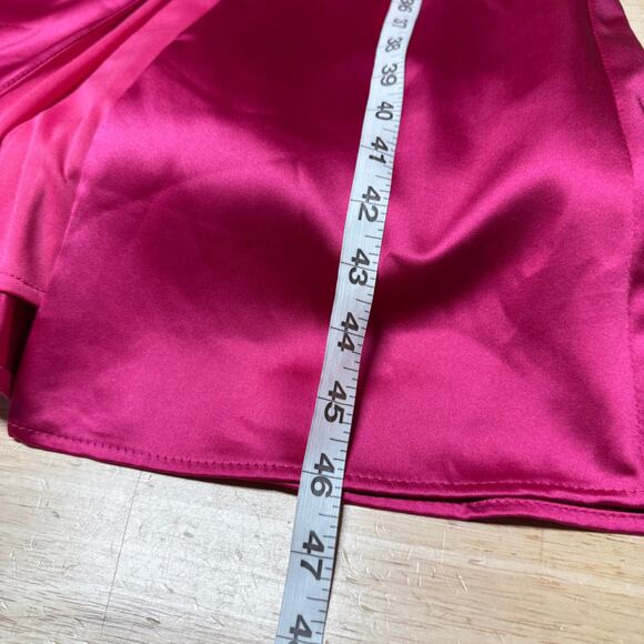 Mac Duggal NWT Pink Satin Ruched V-Neck Faux Wrap Midi Dress Size 4 Sleeveless - Picture 10 of 10